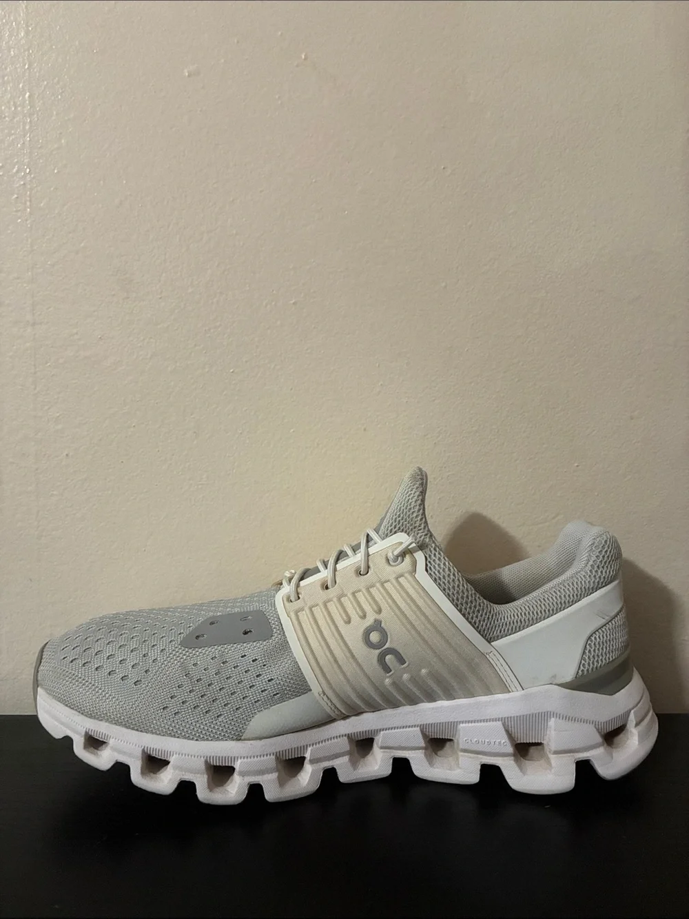 On Running sole sleek